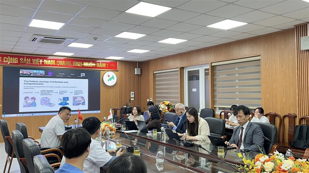 TĂNG CƯỜNG TRAO ĐỔI CHUYÊN MÔN QUỐC TẾ  BVĐK ĐỨC GIANG HỌP TRỰC TUYẾN VỚI BỆNH VIỆN TRUNG ƯƠNG SAISEIKAI TOKYO (NHẬT BẢN)